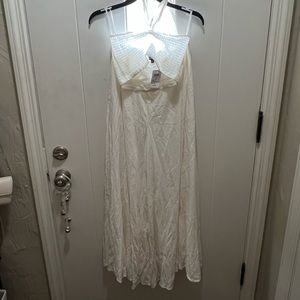 NWT Windsor white two piece set